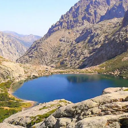 T1 Plein Centre Au 13 Cours Paoli Wifi Gratuit Calme Lumineux * Corte