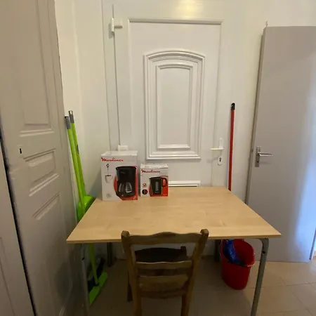 T1 Plein Centre Au 13 Cours Paoli Wifi Gratuit Calme Lumineux * Корт